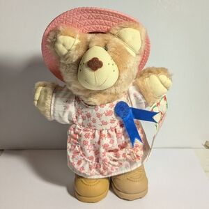 Vintage Wendy's 1986 Hattie Furskins Collectable